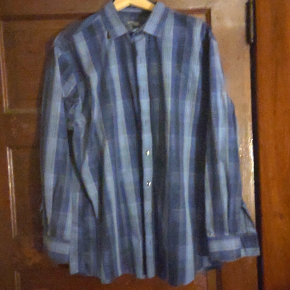 Men's Long sleeve dress shirt
